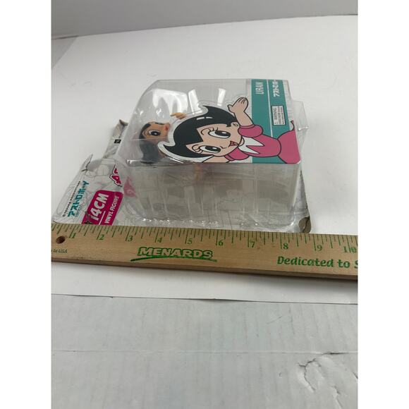 Uran Astro Boy & Friends 14 cm Vinyl Figure – Heathside NIB – Some Card Damage - Picture 6 of 8